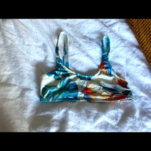 🍂3/$15 Roxy Girl’s Swim Top